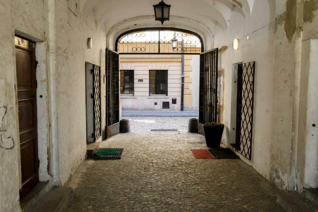 Old Town Folk Apartment Warsaw Exterior photo